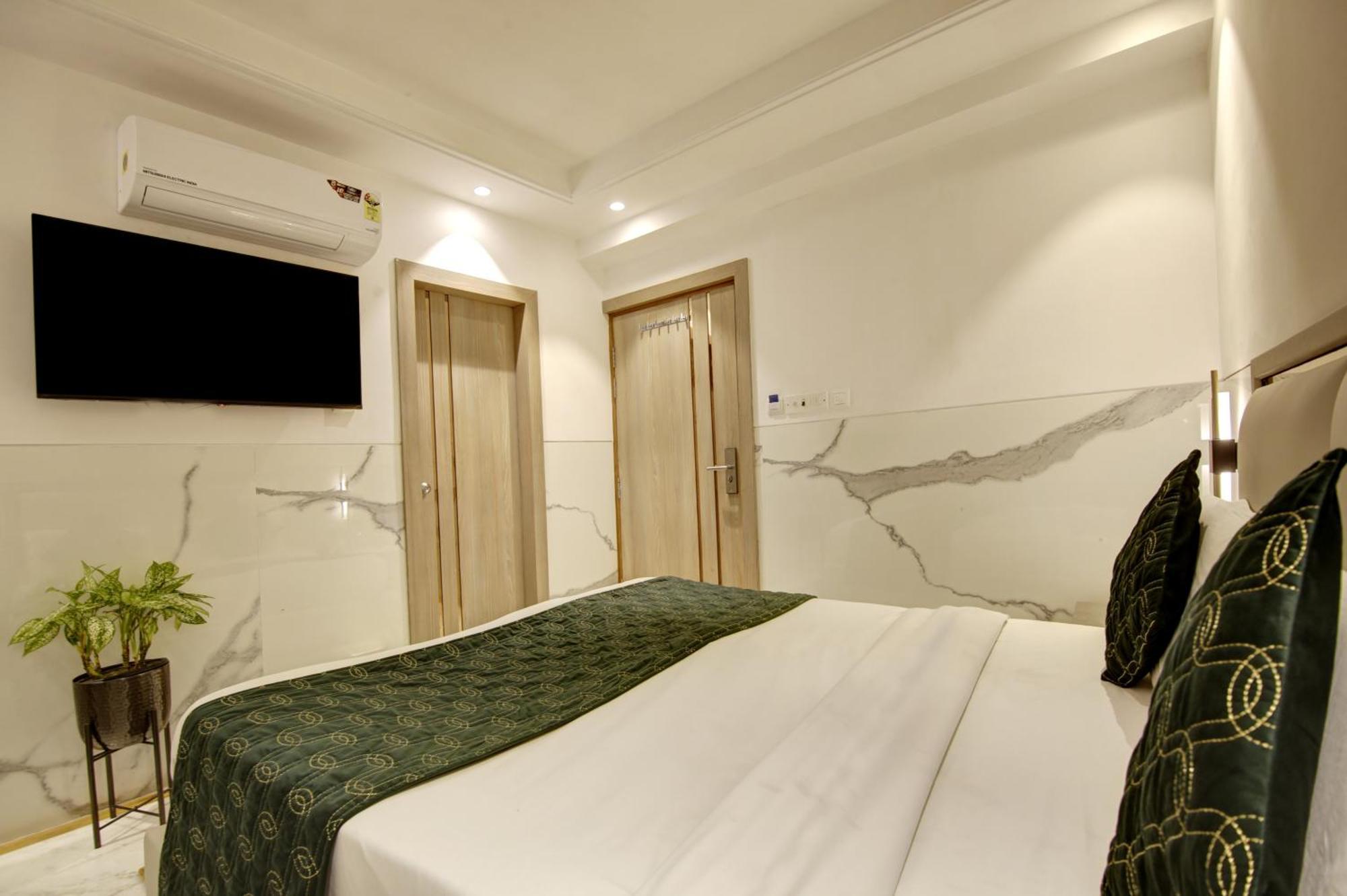 Hotel Transit International- Aerocity Delhi Airport New Delhi Eksteriør billede