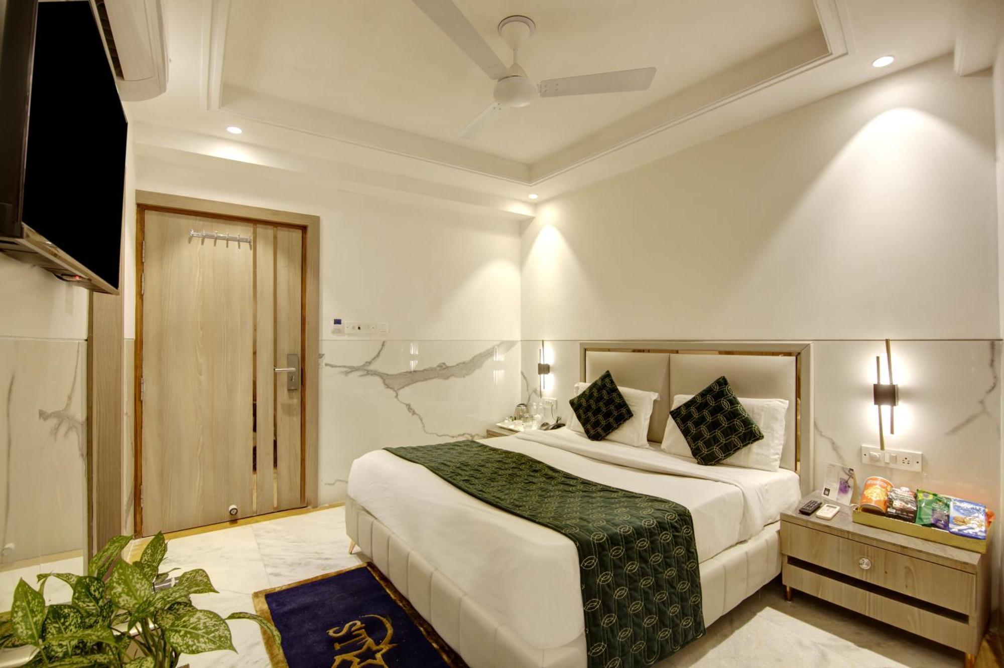 Hotel Transit International- Aerocity Delhi Airport New Delhi Eksteriør billede