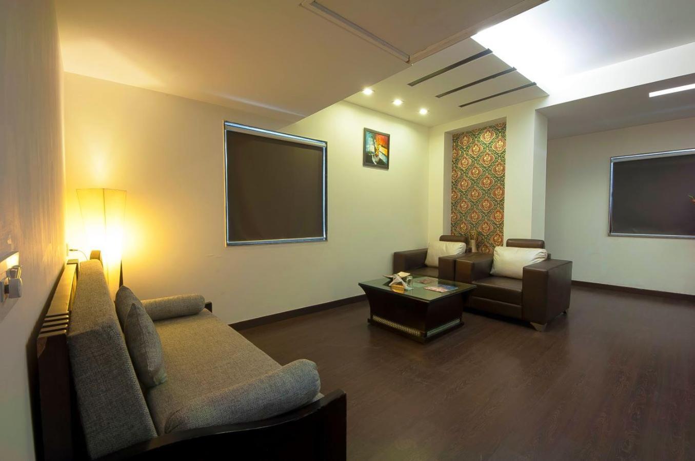 Hotel Transit International- Aerocity Delhi Airport New Delhi Eksteriør billede
